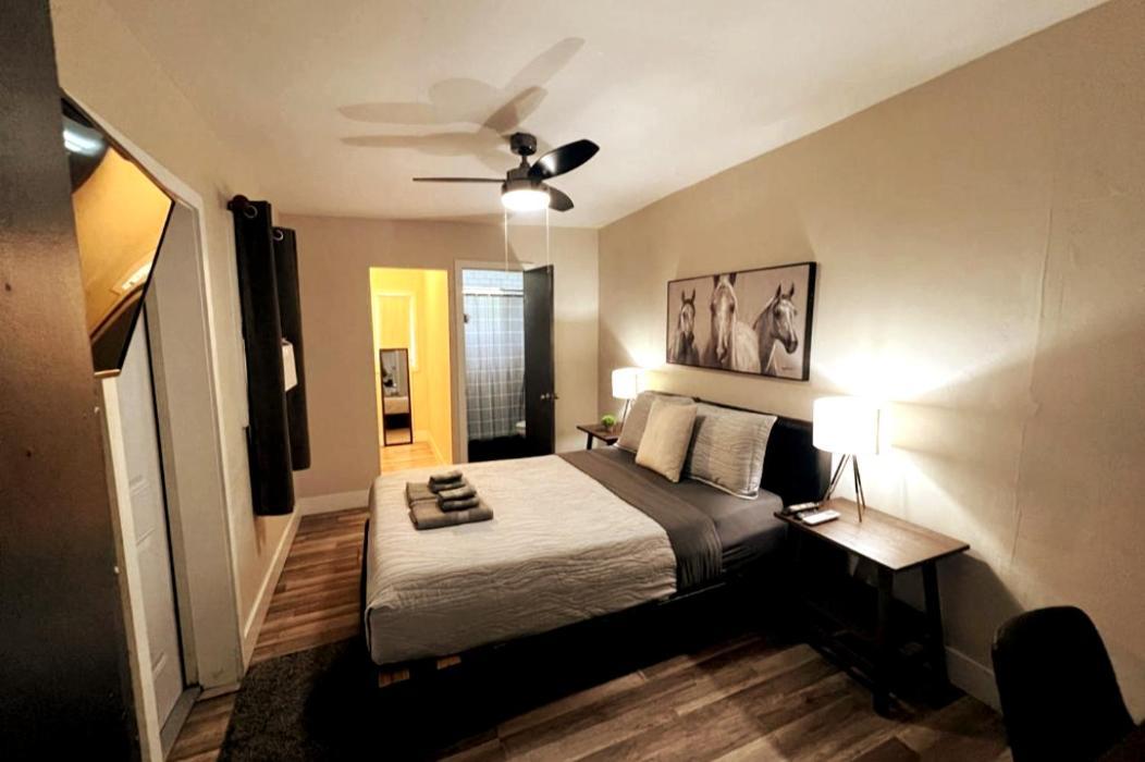 Designed Private Suites In Miami Pokoj fotografie