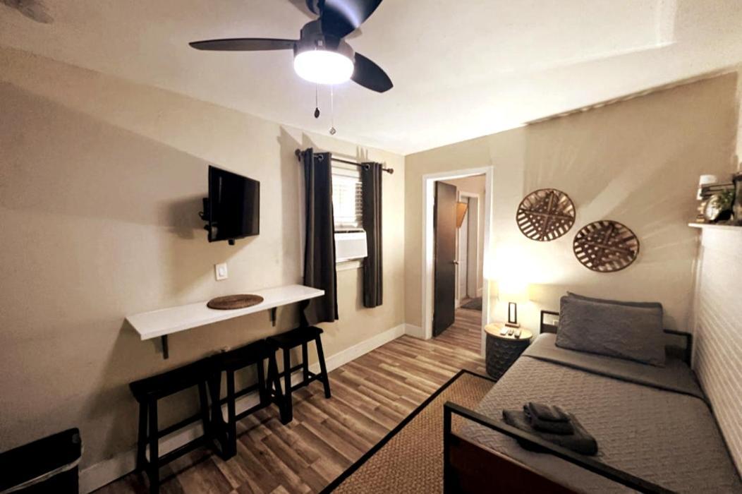 Designed Private Suites In Miami Pokoj fotografie